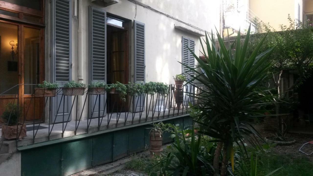 Charme In Sant Ambrogio Acomodação com café da manhã  *